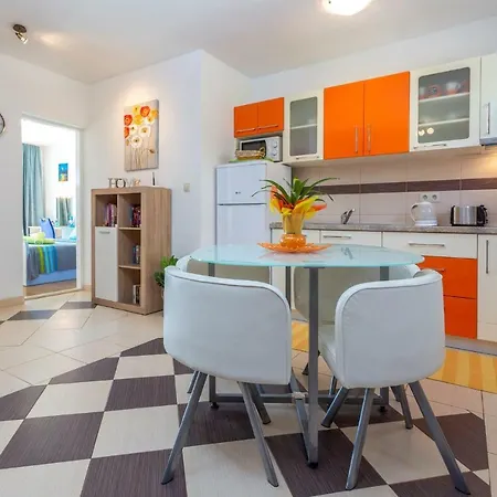 Apartmán Apartment Avelini-1